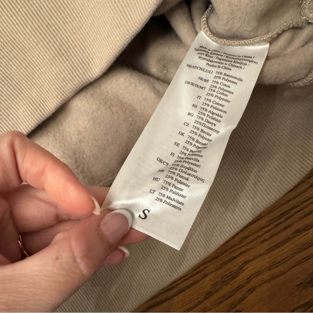 Taylor Swift I LOVE YOU IT'S RUINING MY‎ LIFE BOXY CROPPED CREWNECK - Picture 4 of 6